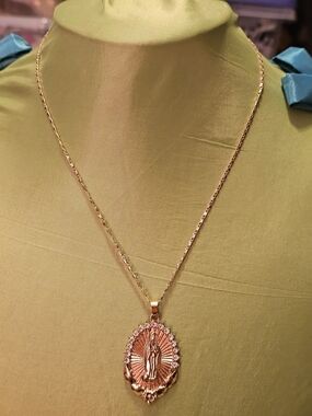 Gold Tone Virgin Mary Medallion Necklace
